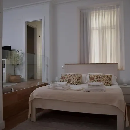Guest house Reina Victoria 23